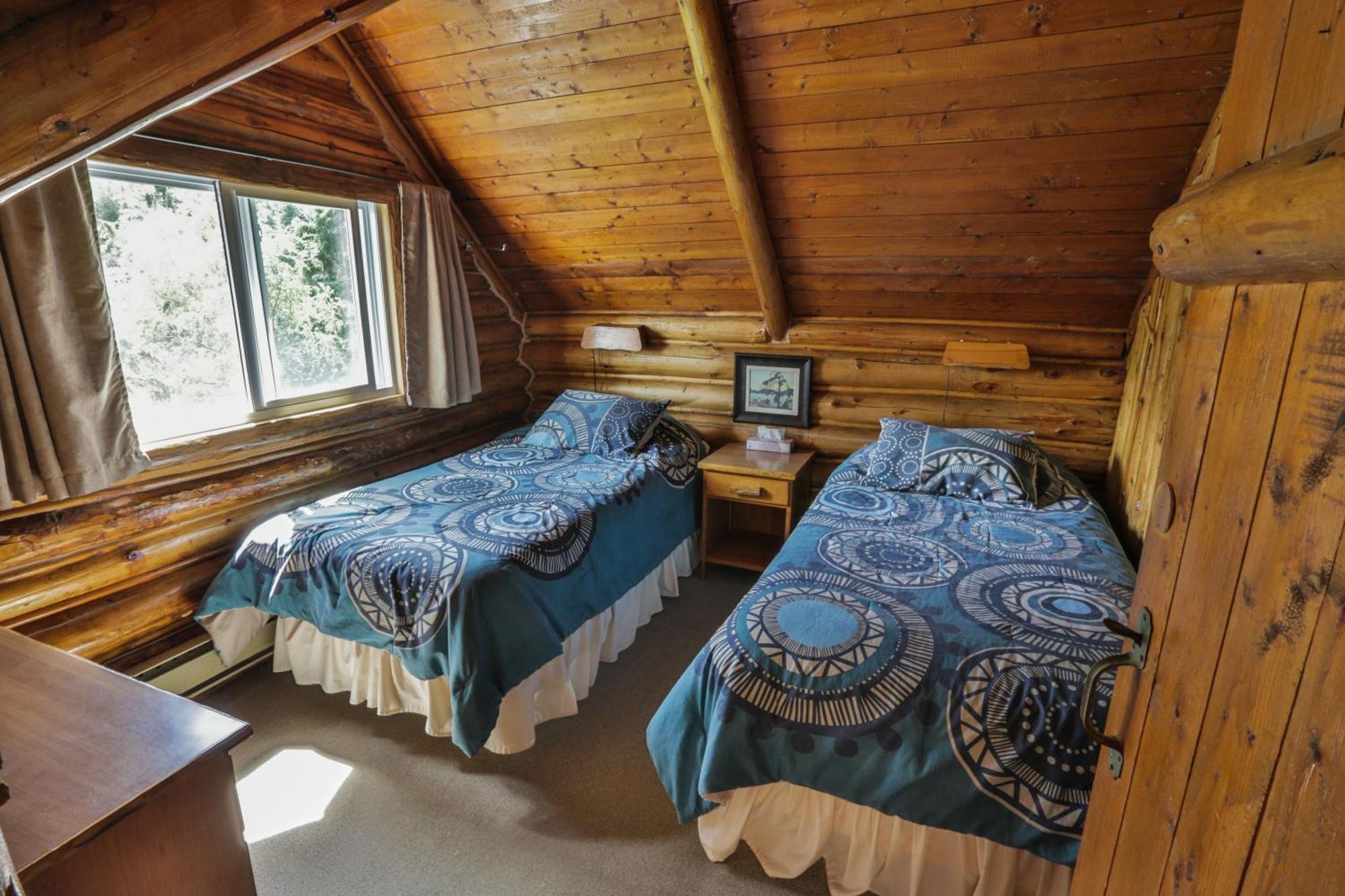 Kan-A-Mouche Pourvoirie Auberge Et Chalets Saint-Michel des Saints Ruang foto